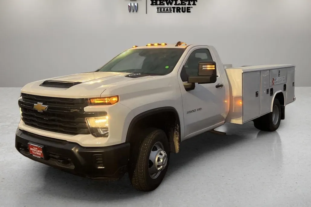 2024 Chevrolet Silverado 3500HD Work Truck photo 1