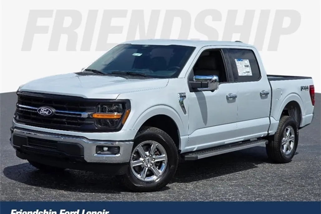 2025 Ford F-150 XLT photo 1