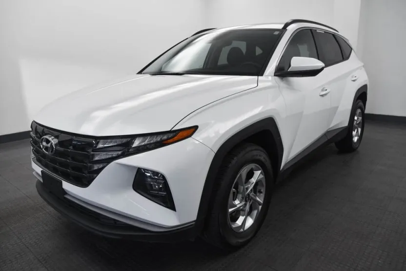 2024 Hyundai Tucson SEL photo 1