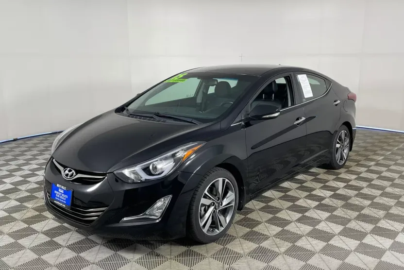 2015 Hyundai Elantra Limited photo 1