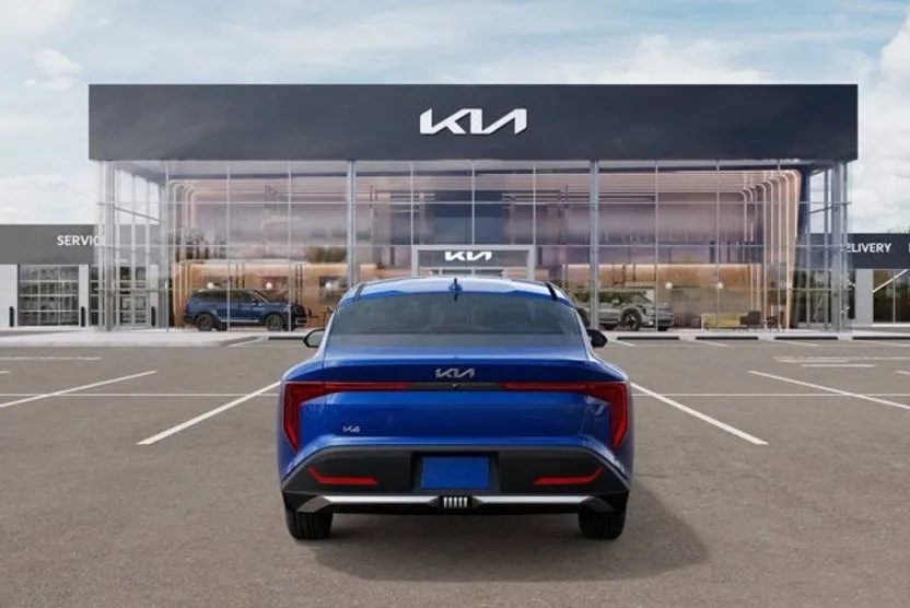 2025 Kia K4 EX photo 1
