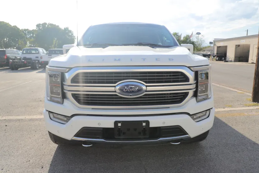 2023 Ford F-150 XL photo 1