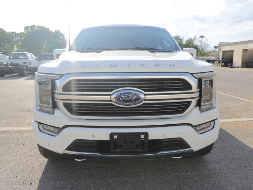 2023 Ford F-150 XL photo 1