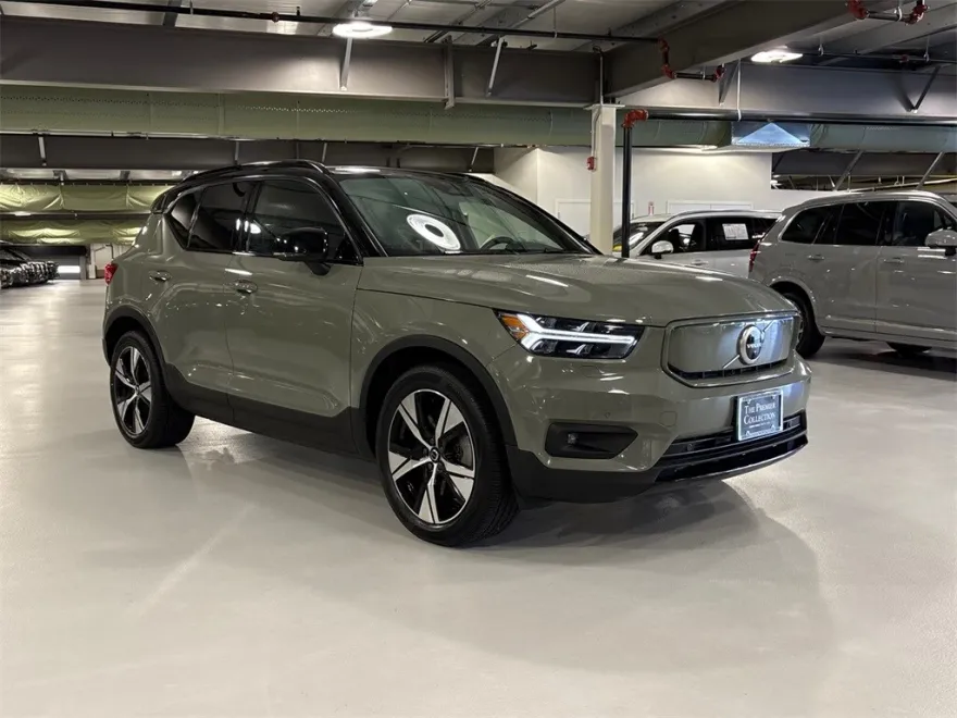 2021 Volvo XC40 Recharge Twin P8 photo 1