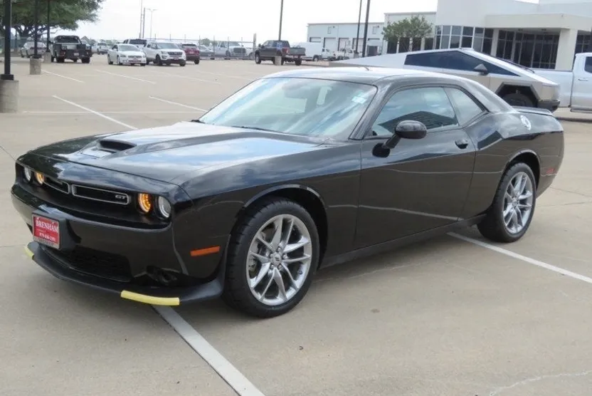 2023 Dodge Challenger GT AWD photo 1