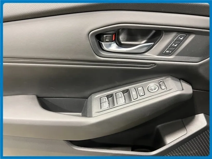 2025 Honda Accord Hybrid EX-L photo 13