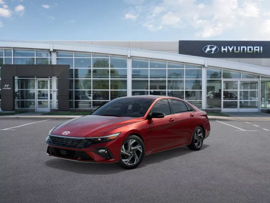 2025 Hyundai Elantra SEL Sport photo 1