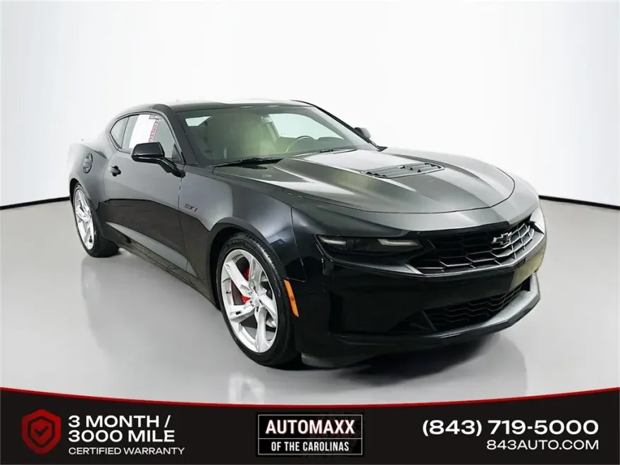 2022 Chevrolet Camaro LT1 photo 1