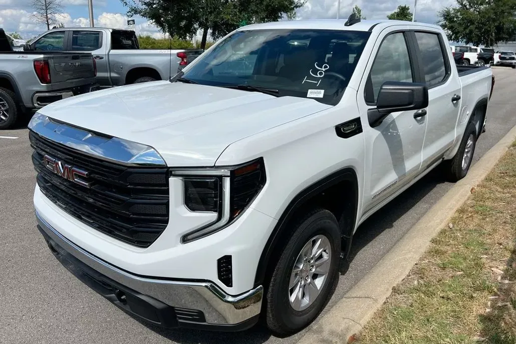 2026 Gmc Sierra 1500 Pro photo 1