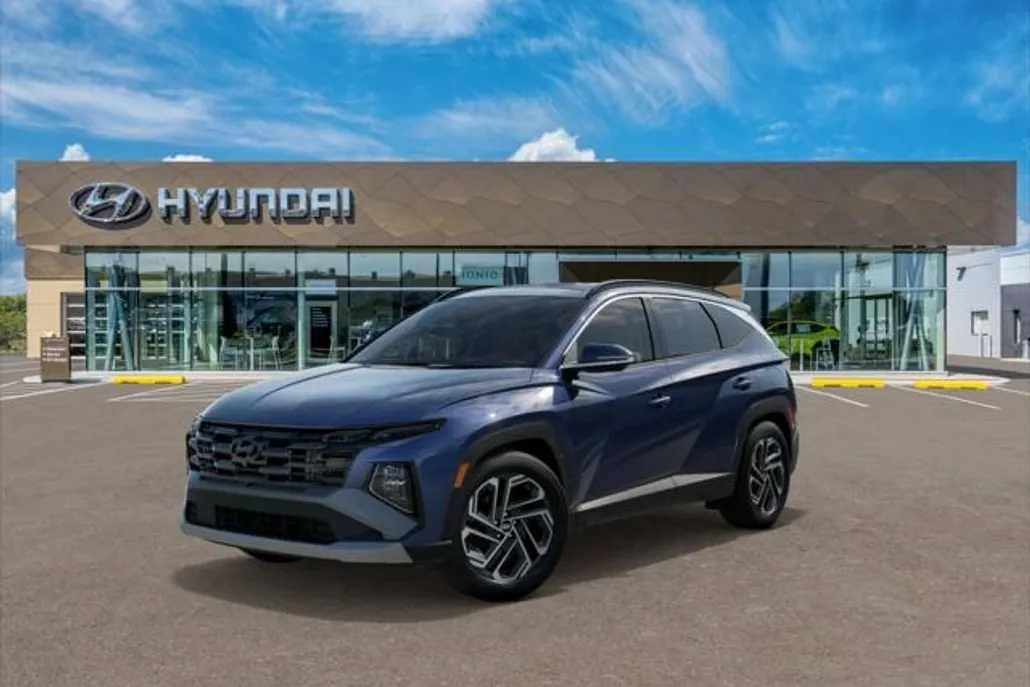 2025 Hyundai Tucson Limited photo 1