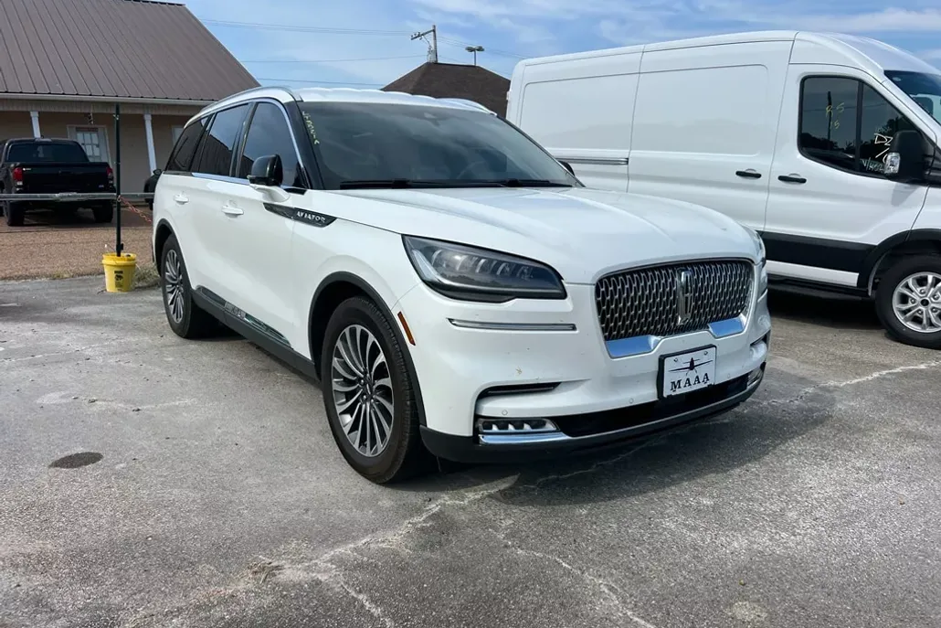 2020 Lincoln Aviator Reserve photo 1