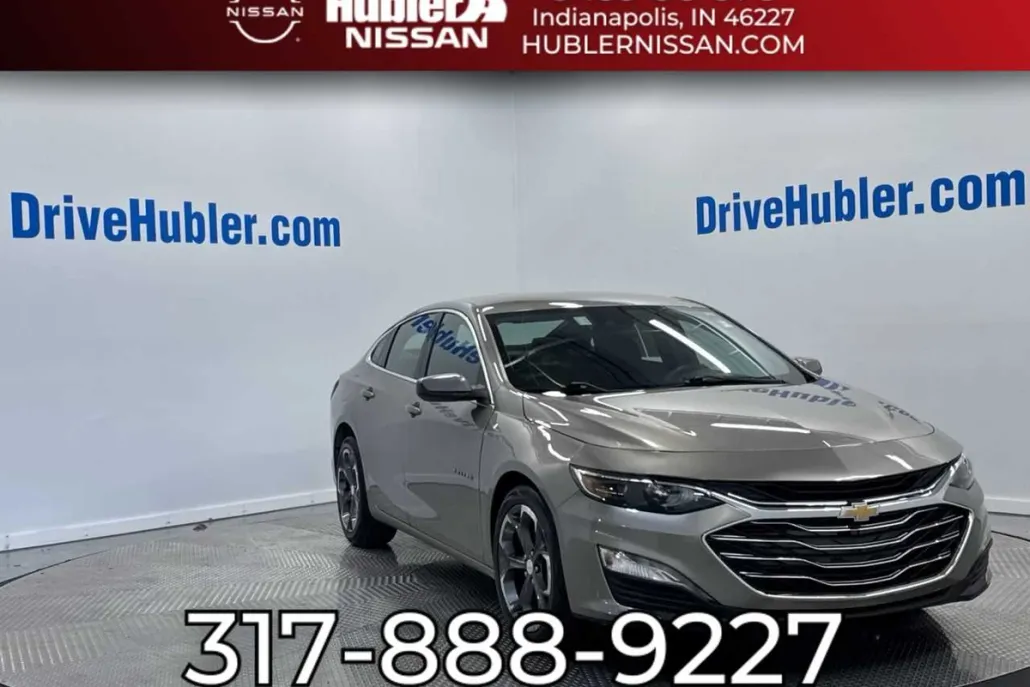 2023 Chevrolet Malibu 1LT photo 1