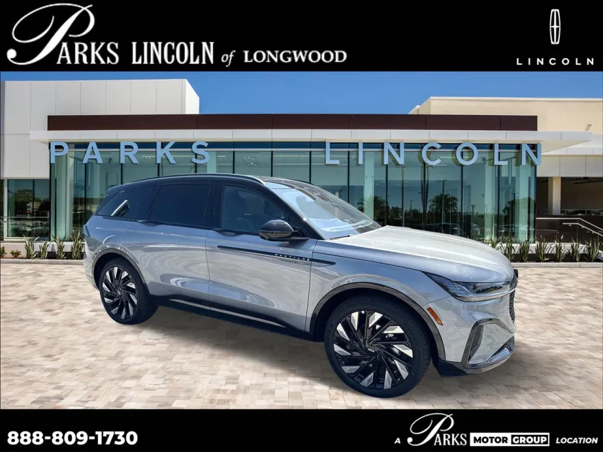 2025 Lincoln Nautilus Reserve photo 1