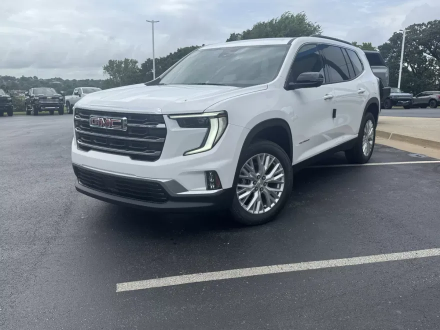 2025 Gmc Acadia Elevation photo 1