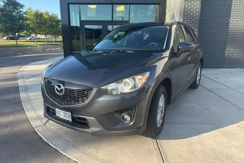 2015 Mazda CX-5 Touring photo 1