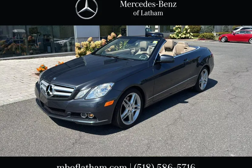 2011 Mercedes Benz E 350 Cabriolet photo 1
