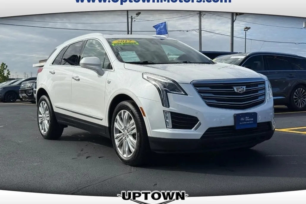 2017 Cadillac XT5 Premium Luxury photo 1