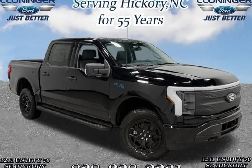 2025 Ford F-150 Lightning XLT photo 1