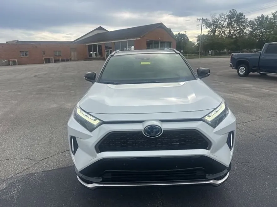 2023 Toyota RAV4 Prime XSE photo 1