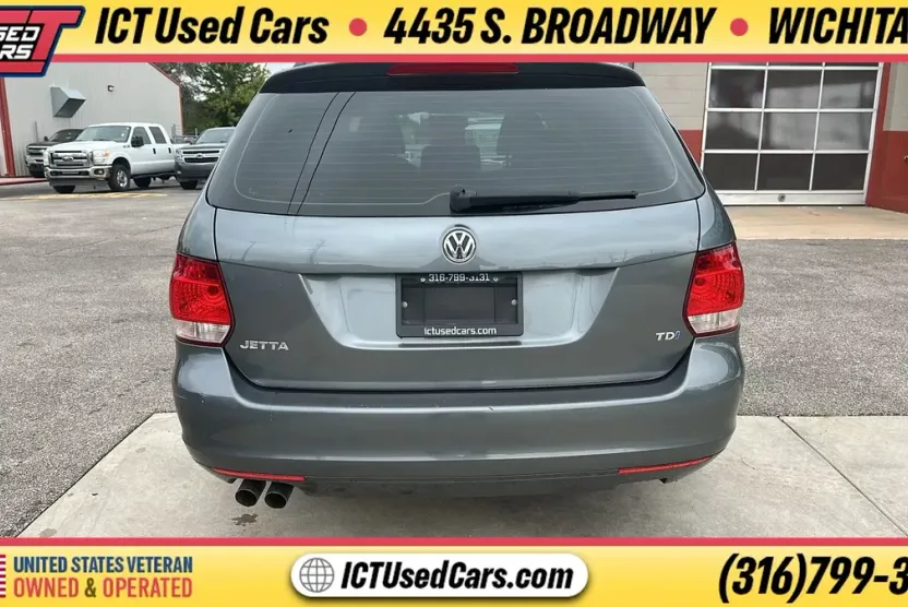 2014 Volkswagen Jetta SportWagen 2.0 TDI Sport photo 1