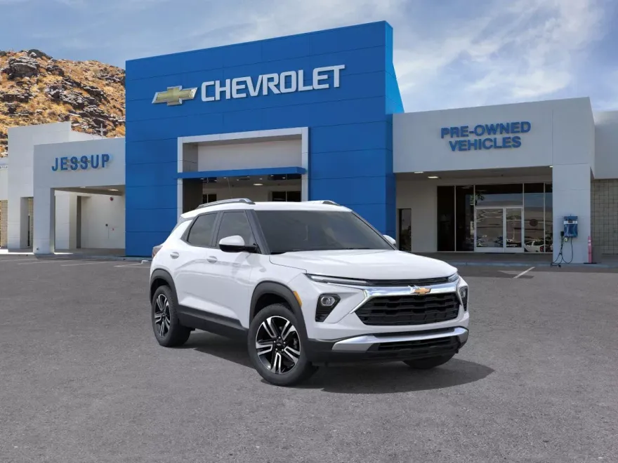 2026 Chevrolet Trailblazer LT photo 1