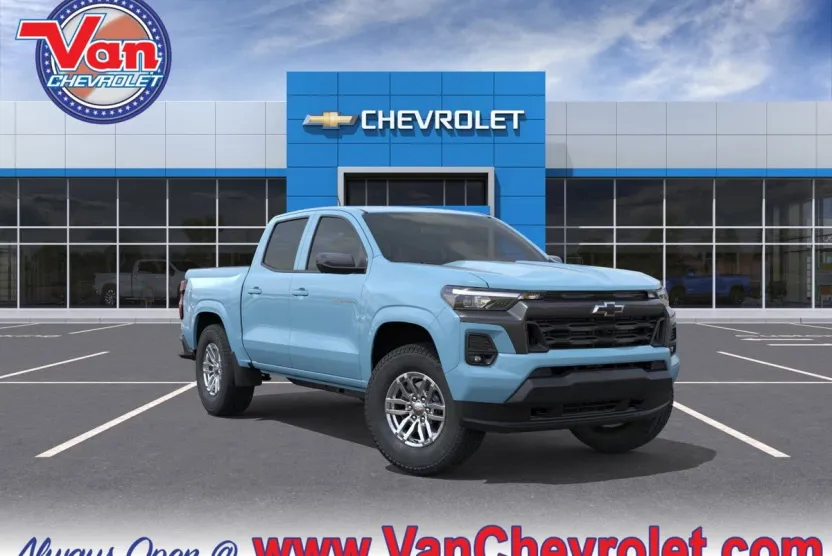 2026 Chevrolet Colorado LT photo 1