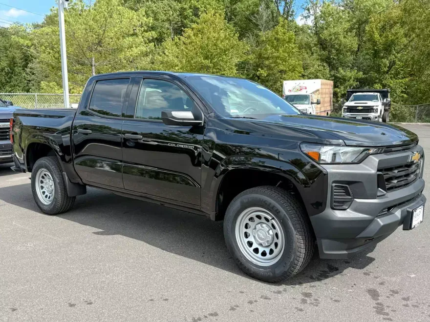 2026 Chevrolet Colorado Work Truck photo 1