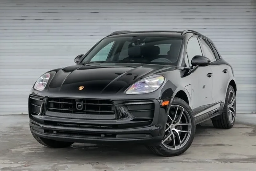 2024 Porsche Macan S photo 1