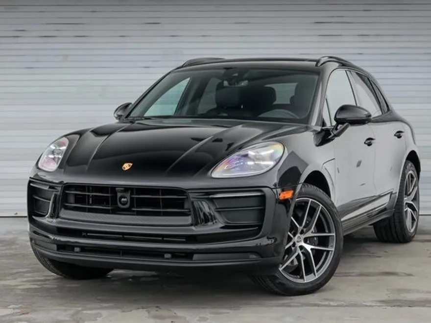 2024 Porsche Macan S photo 1