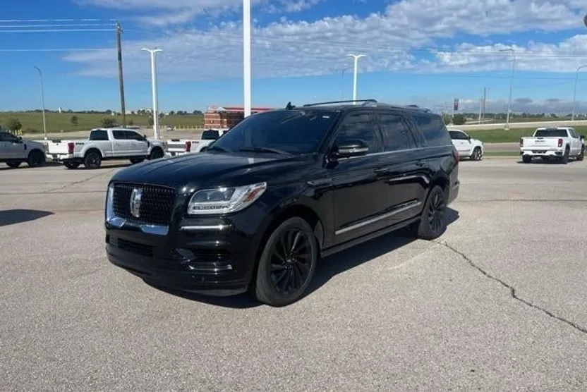 2020 Lincoln Navigator L Reserve photo 1