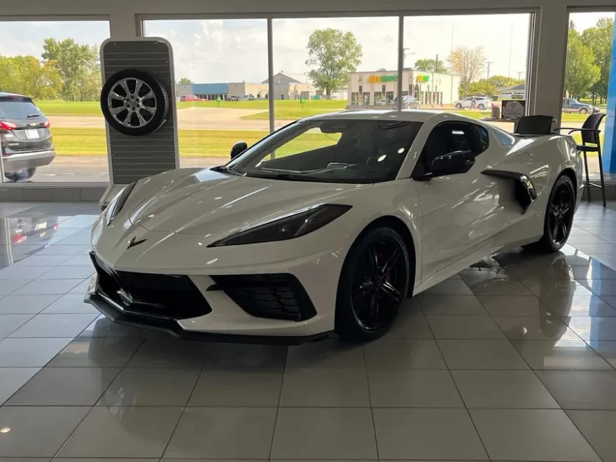 2026 Chevrolet Corvette Stingray 1LT photo 1