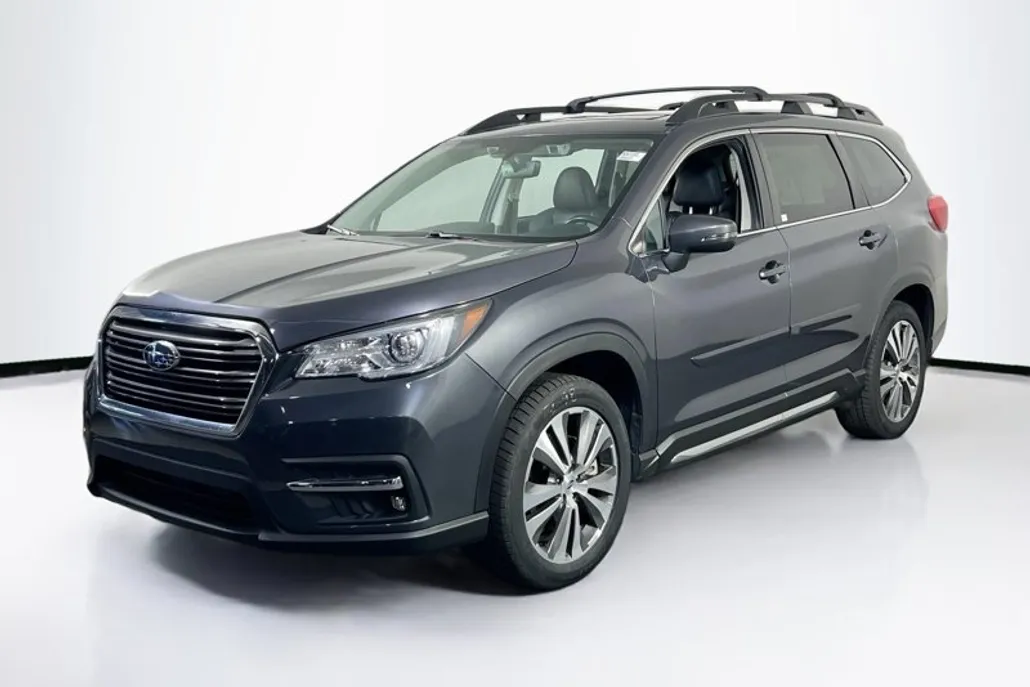 2022 Subaru Ascent Limited photo 1