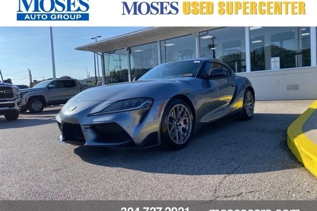 2021 Toyota Supra 3.0 photo 1