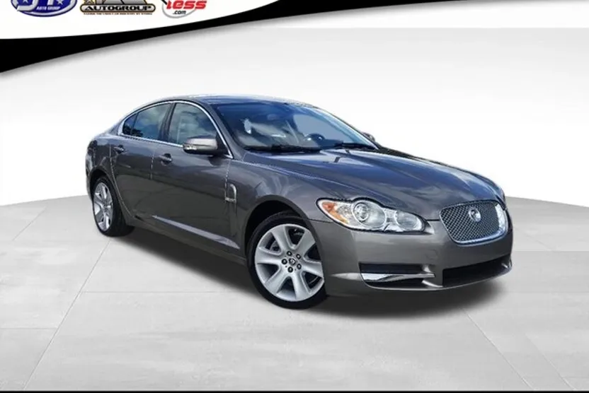 2009 Jaguar XF Luxury photo 1