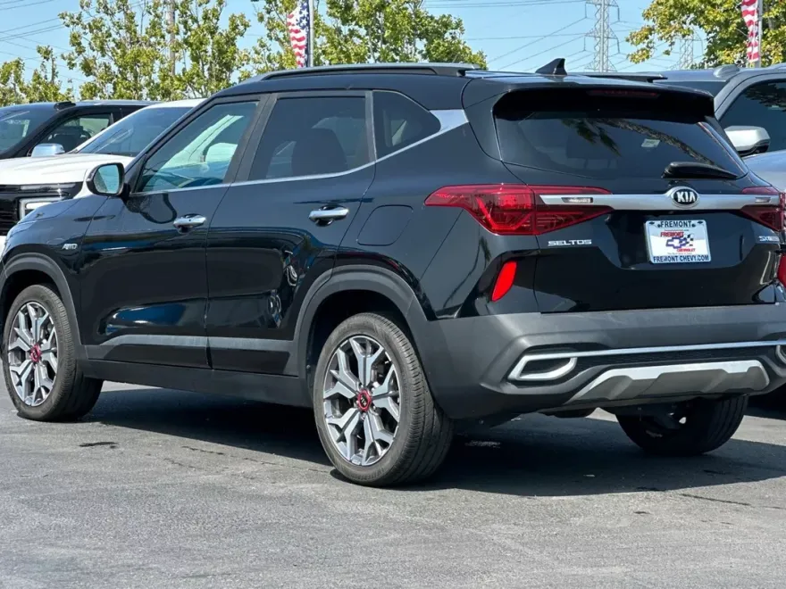 2021 Kia Seltos SX photo 1