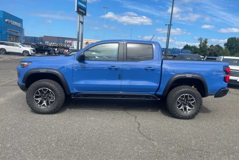 2026 Chevrolet Colorado ZR2 photo 1