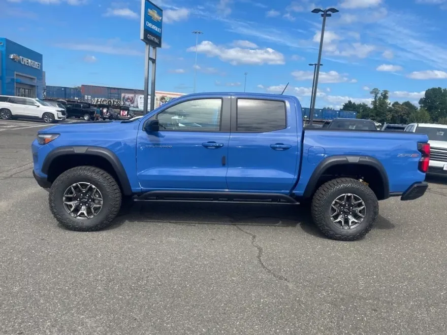 2026 Chevrolet Colorado ZR2 photo 1