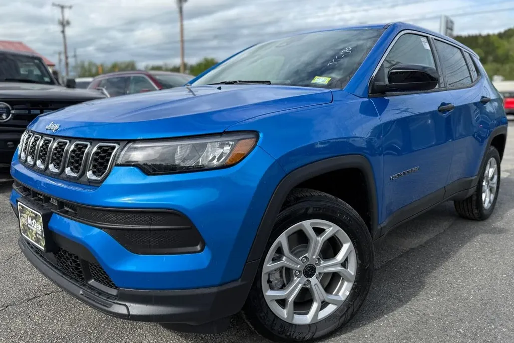 2025 Jeep Compass Sport photo 1