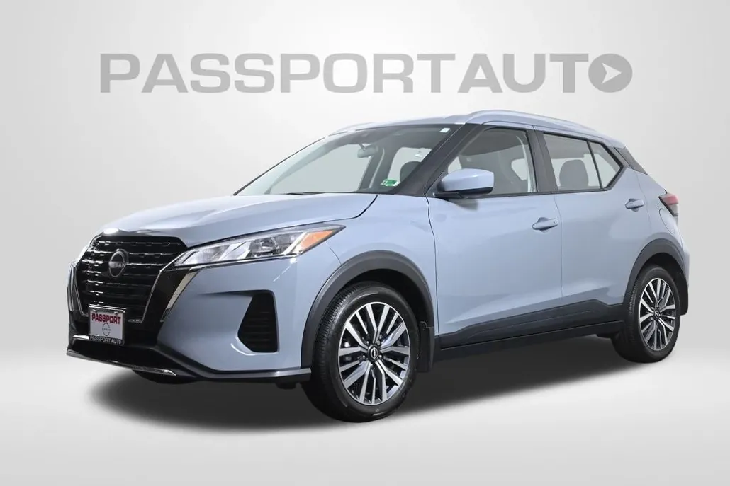 2024 Nissan Kicks SV photo 1