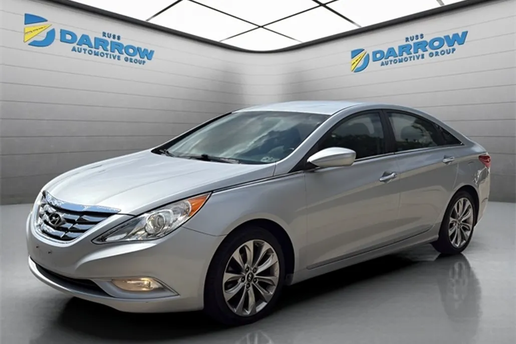 2012 Hyundai Sonata SE photo 1