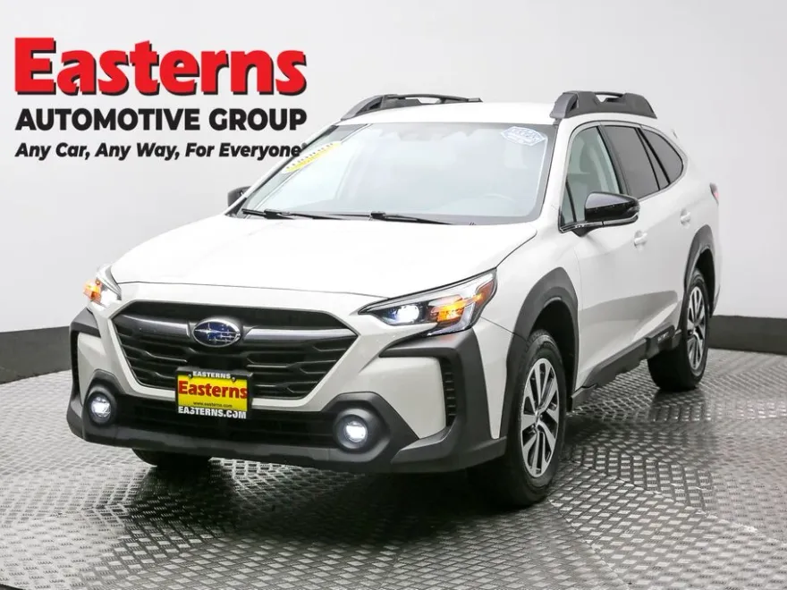 2024 Subaru Outback Premium photo 1
