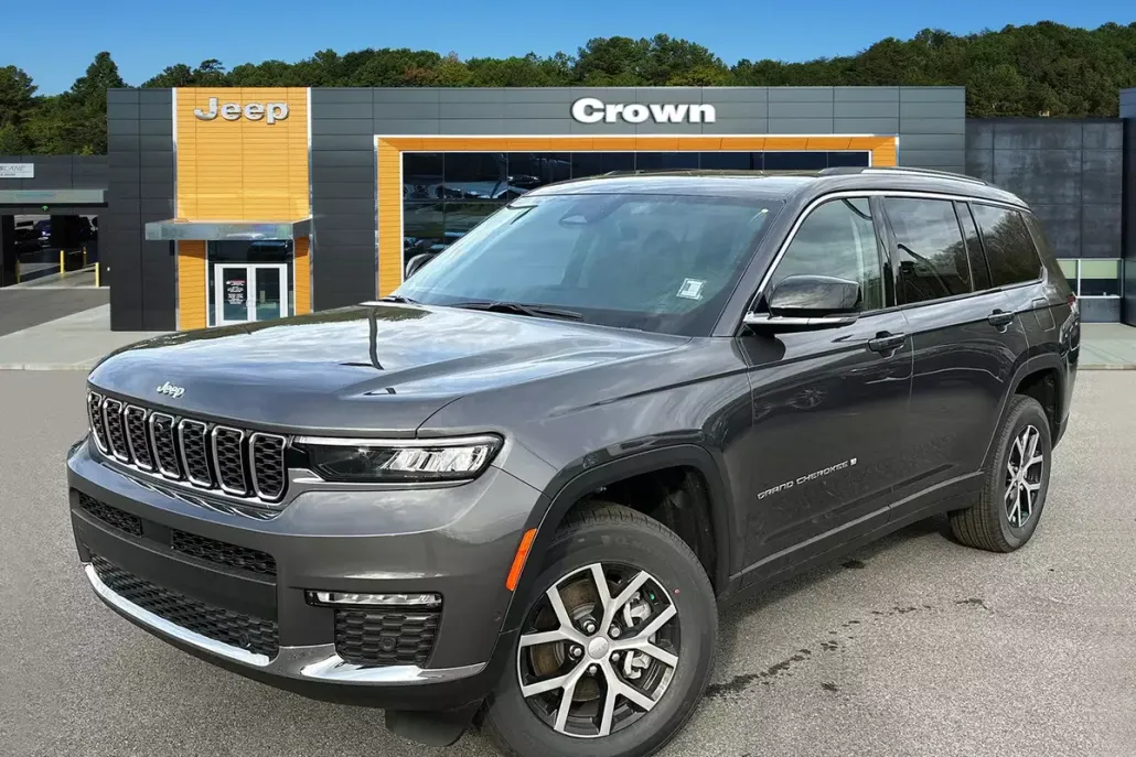 2024 Jeep Grand Cherokee Limited photo 1