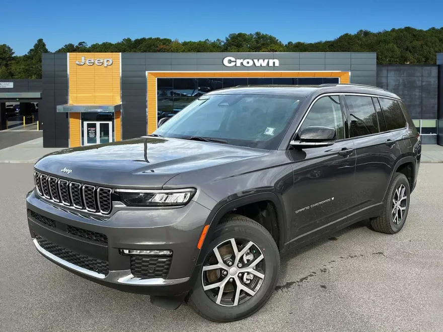 2024 Jeep Grand Cherokee Limited photo 1