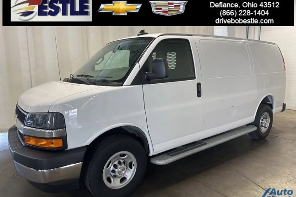 2023 Chevrolet Express Cargo Van 2500 photo 1