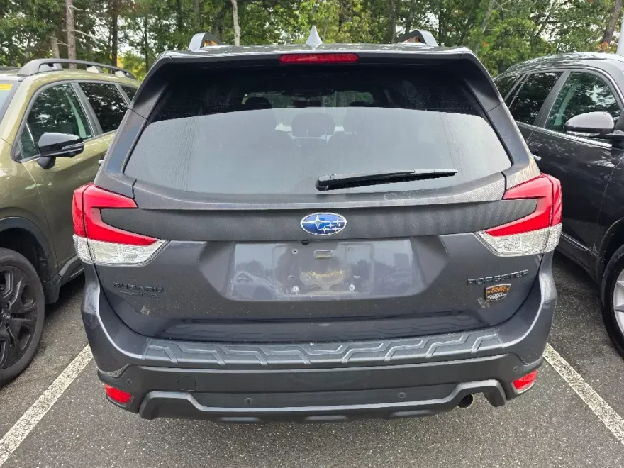 2022 Subaru Forester Wilderness photo 1