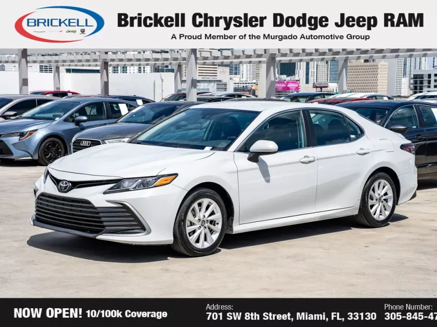 2024 Toyota Camry LE photo 1