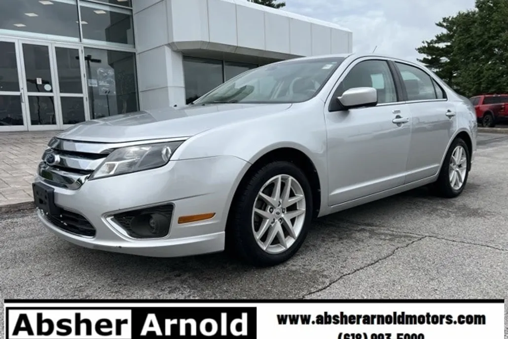 2012 Ford Fusion SEL photo 1
