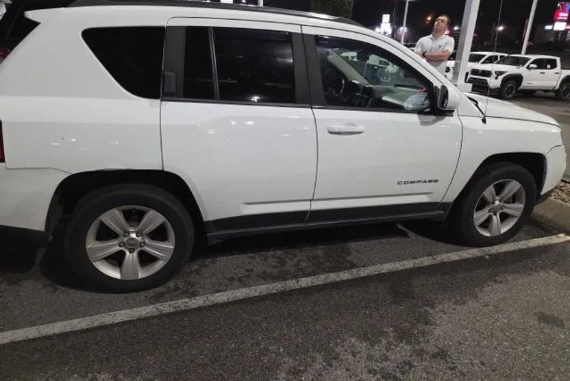 2015 Jeep Compass Latitude photo 1