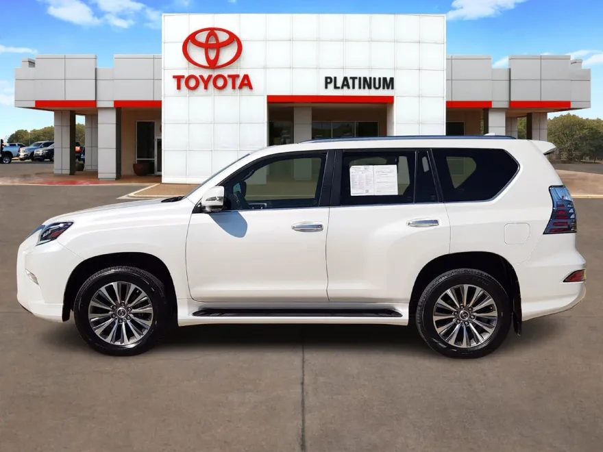 2020 Lexus GX 460 Luxury photo 1