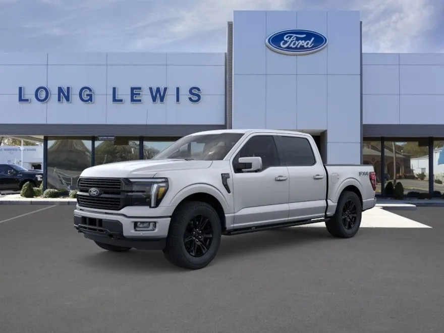 2025 Ford F-150 Platinum photo 1